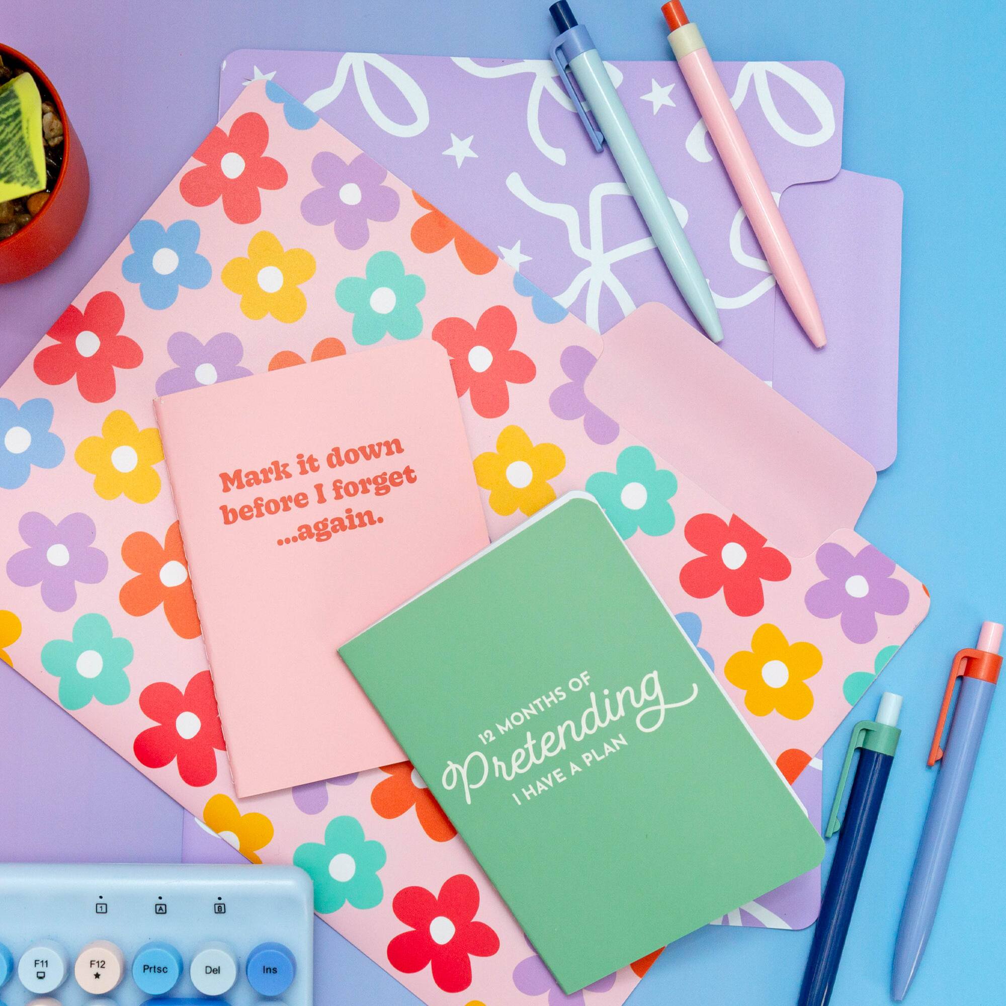 5.65" x 4" Mother's Day Statement Pocket Planner